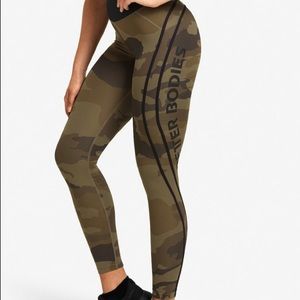 Better Bodies camo leggings